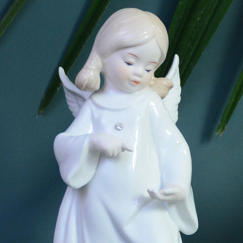 European Porcelain Girl Figurine - Hand-Glazed Ceramic Ornament Decor